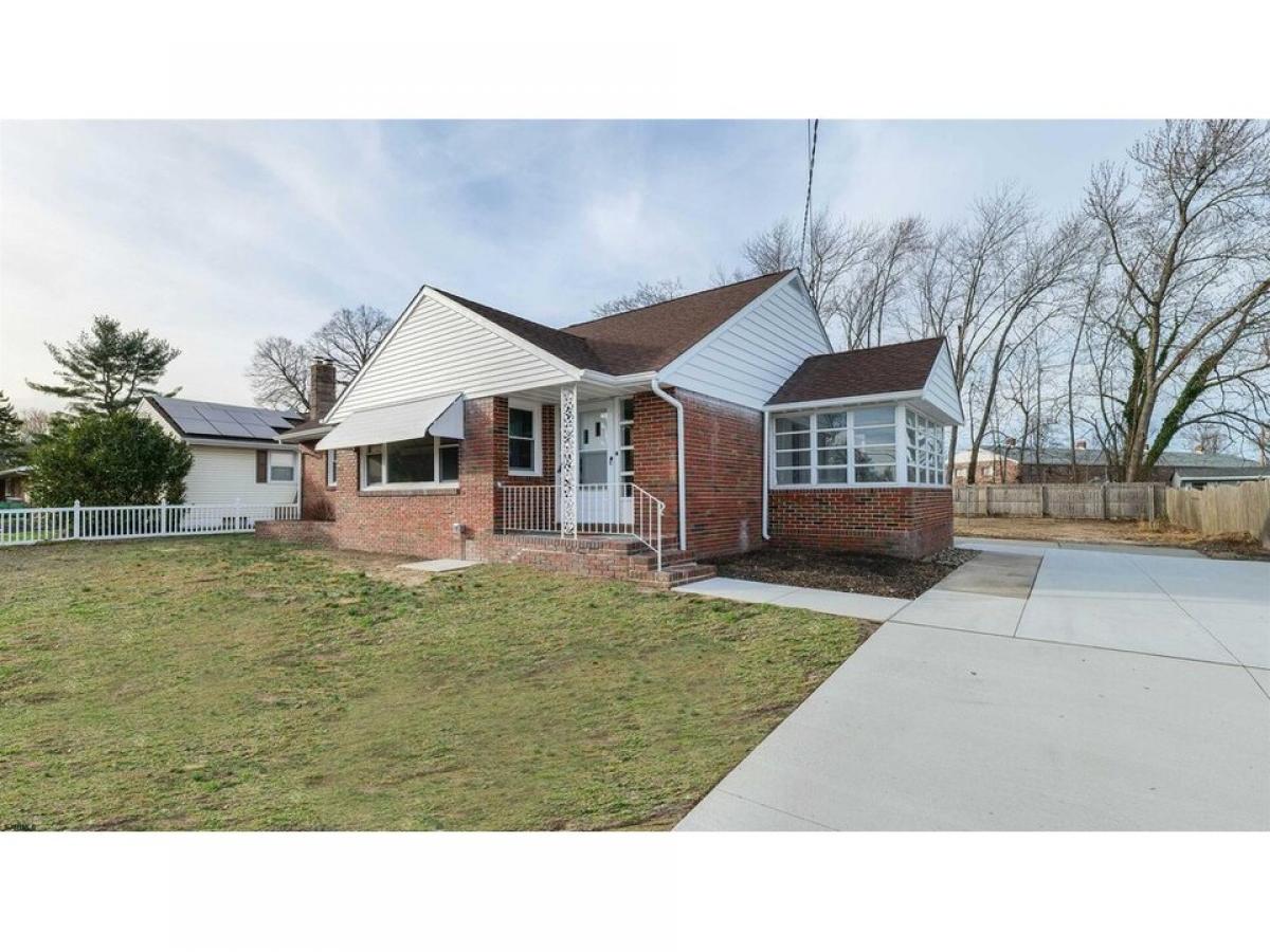 Picture of Home For Sale in Hammonton, New Jersey, United States