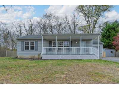 Home For Sale in Egg Harbor Township, New Jersey