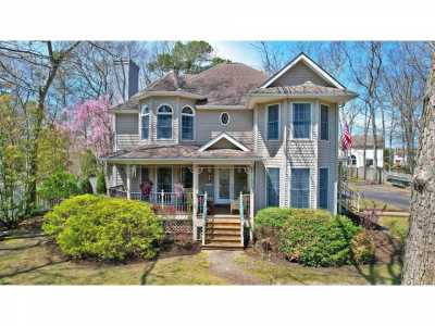 Home For Sale in Egg Harbor Township, New Jersey