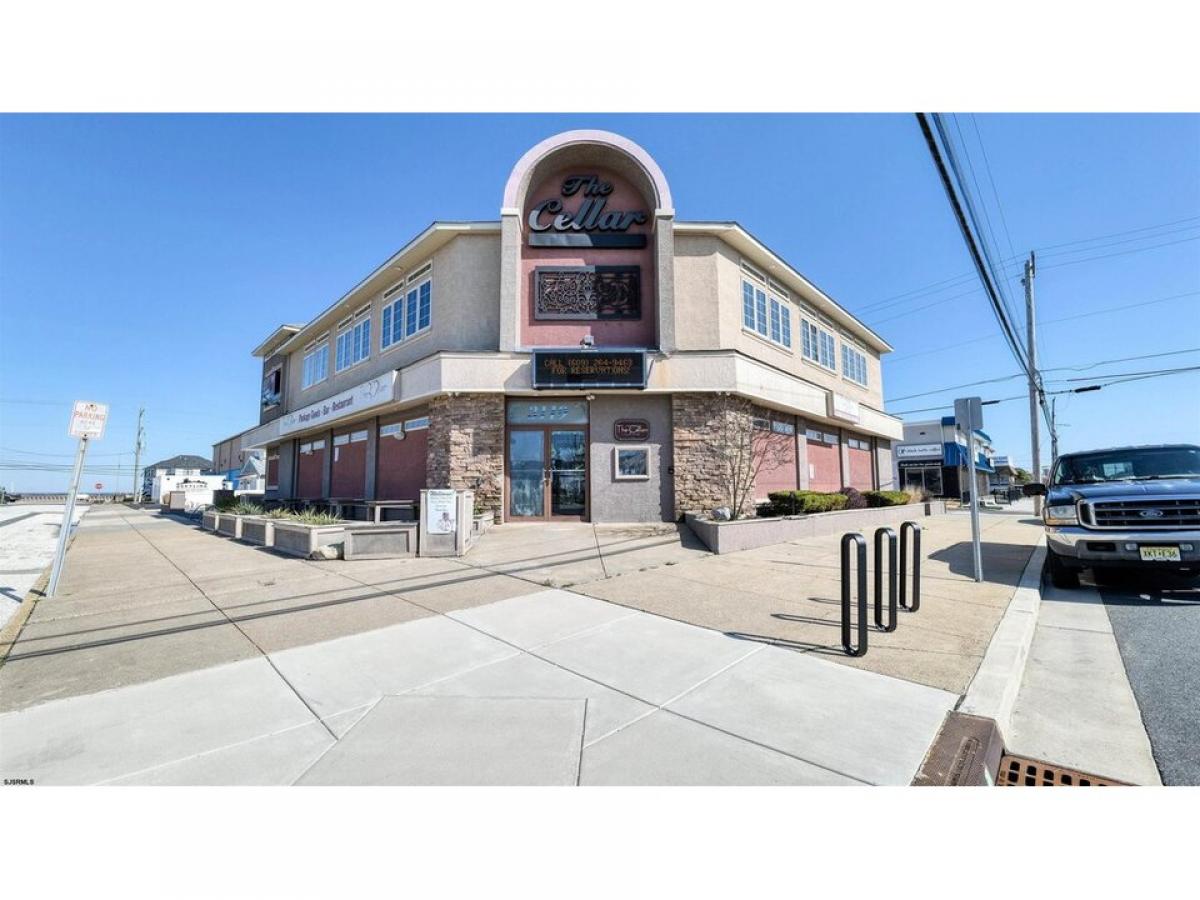 Picture of Home For Sale in Brigantine, New Jersey, United States
