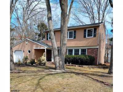Home For Sale in Absecon, New Jersey