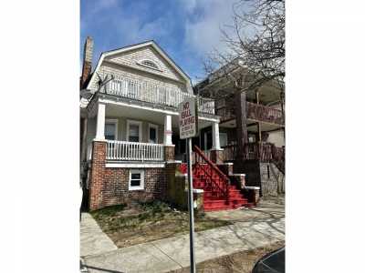 Home For Sale in Atlantic City, New Jersey