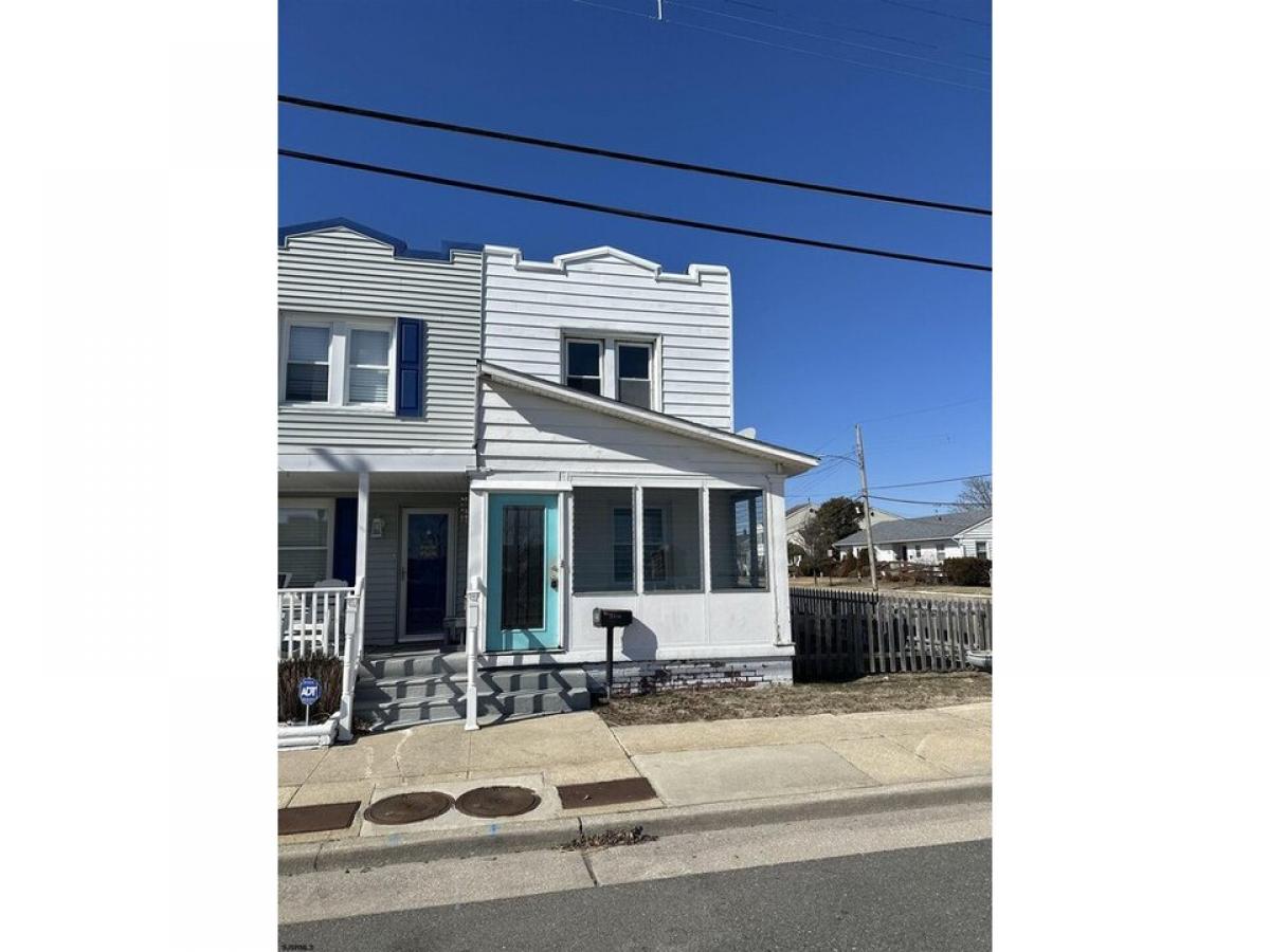 Picture of Home For Sale in Atlantic City, New Jersey, United States