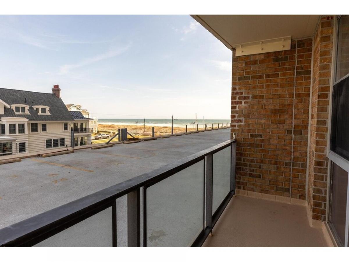 Picture of Home For Sale in Ventnor, New Jersey, United States