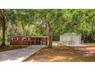Home For Sale in East Palatka, Florida