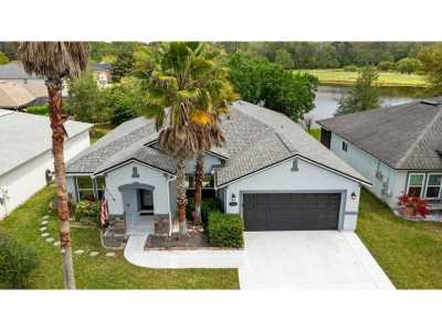 Home For Sale in Elkton, Florida