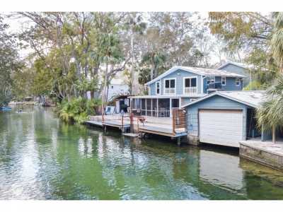 Home For Sale in Weeki Wachee, Florida