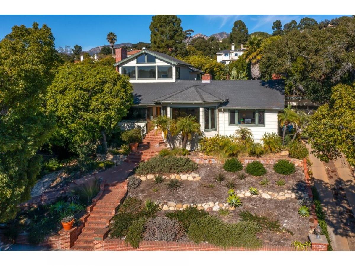 Picture of Home For Sale in Santa Barbara, California, United States