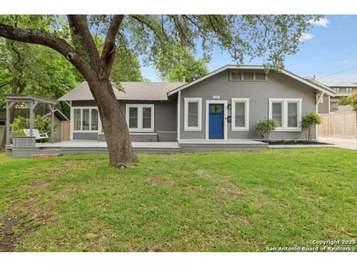 Picture of Home For Sale in Alamo Heights, Texas, United States