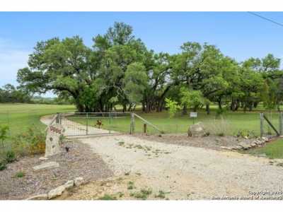 Residential Land For Sale in Canyon Lake, Texas