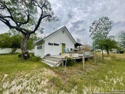 Farm For Sale in Marion, Texas