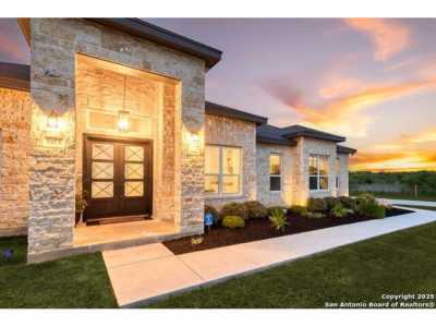 Home For Sale in Spring Branch, Texas