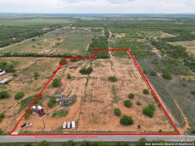 Home For Sale in Charlotte, Texas