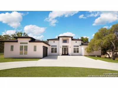 Home For Sale in Bulverde, Texas