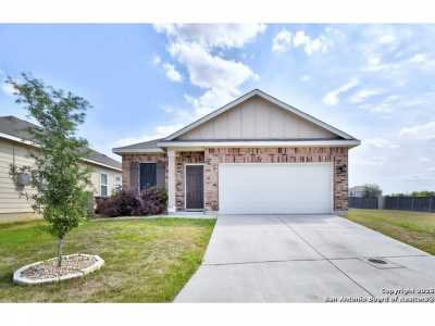 Home For Sale in Converse, Texas