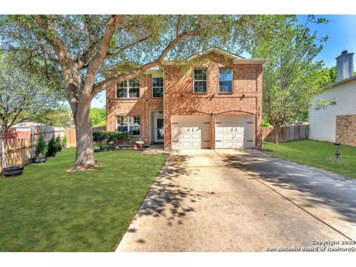 Picture of Home For Sale in Schertz, Texas, United States