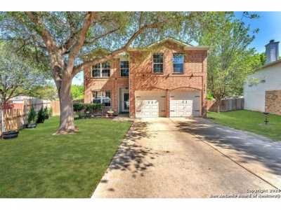 Home For Sale in Schertz, Texas
