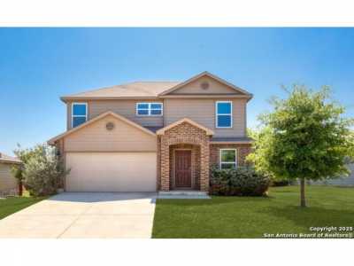 Home For Sale in Elmendorf, Texas