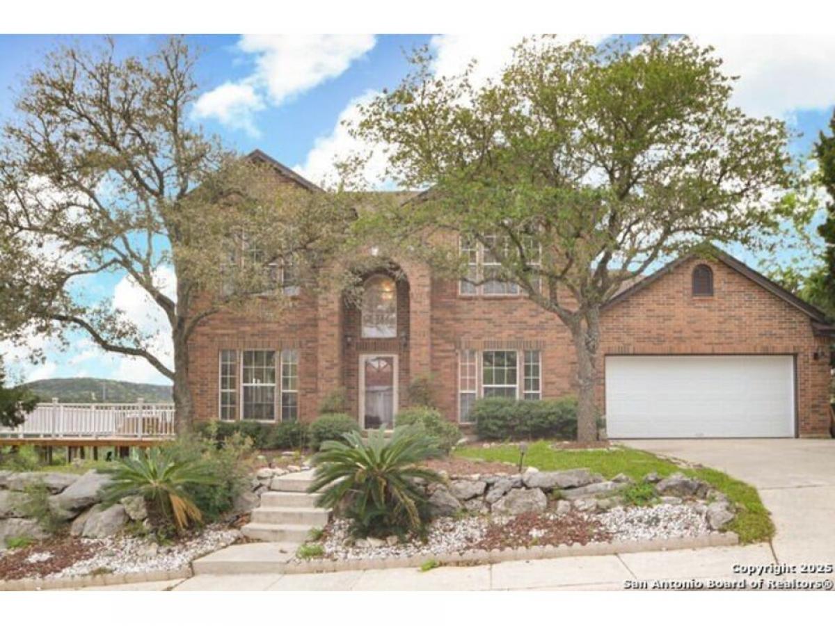 Picture of Home For Sale in Helotes, Texas, United States