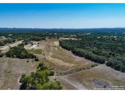 Residential Land For Sale in Pipe Creek, Texas