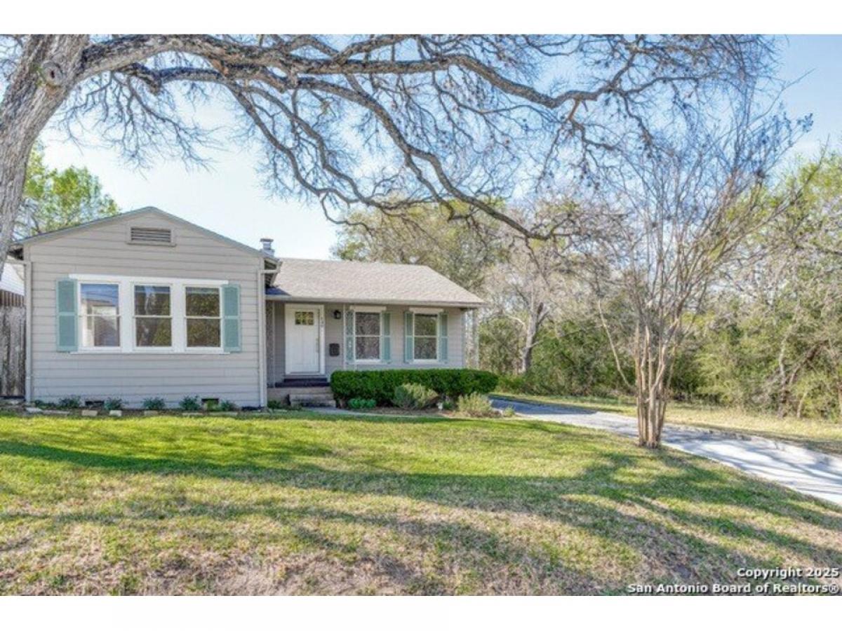 Picture of Home For Rent in Alamo Heights, Texas, United States