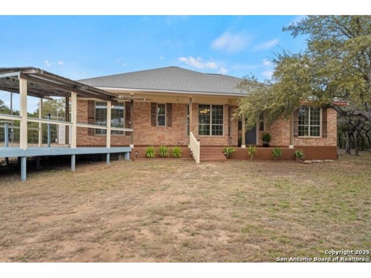 Picture of Home For Sale in Wimberley, Texas, United States