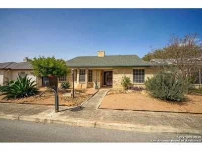Home For Sale in Windcrest, Texas