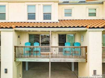 Home For Sale in Rockport, Texas