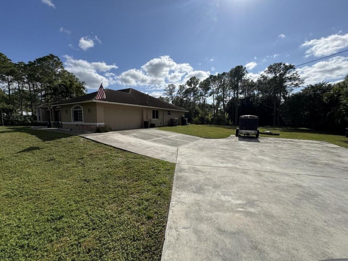 Picture of Home For Sale in Loxahatchee, Florida, United States
