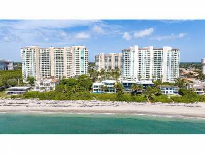 Home For Sale in Highland Beach, Florida