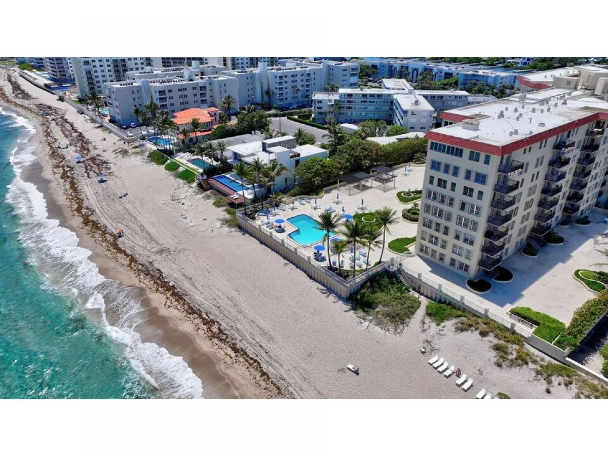 Picture of Home For Sale in Palm Beach, Florida, United States