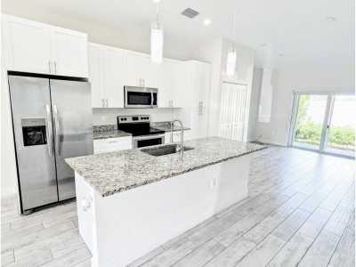 Home For Rent in Riviera Beach, Florida
