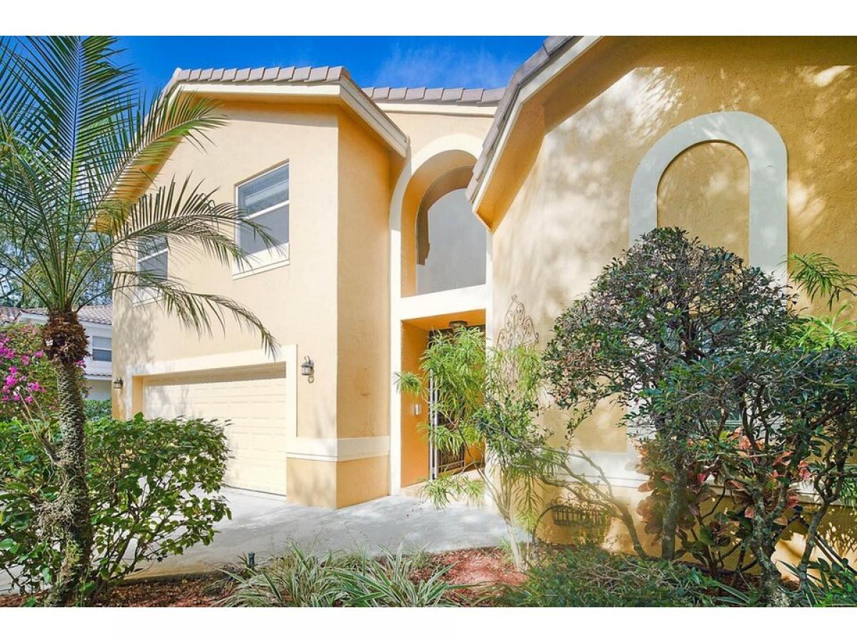 Picture of Home For Sale in Parkland, Florida, United States