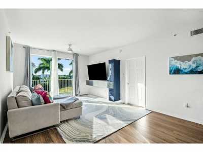 Home For Rent in Lantana, Florida