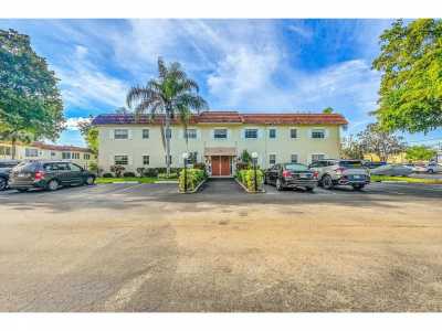 Home For Sale in Margate, Florida