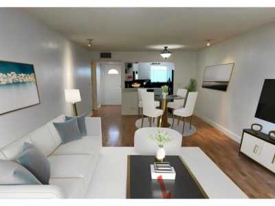 Home For Sale in Lantana, Florida