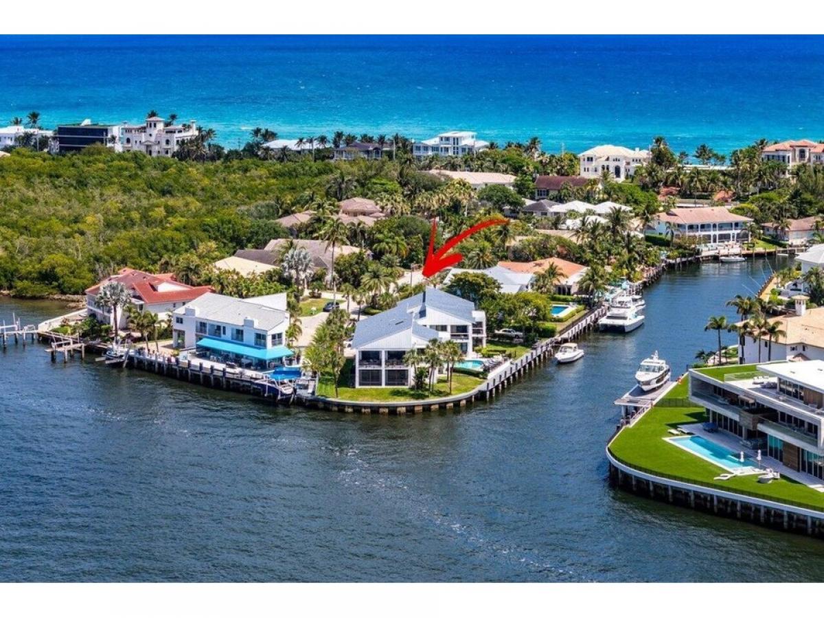 Picture of Home For Sale in Highland Beach, Florida, United States