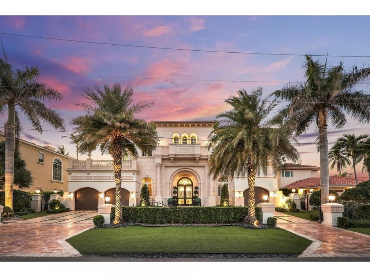 Picture of Home For Sale in Highland Beach, Florida, United States