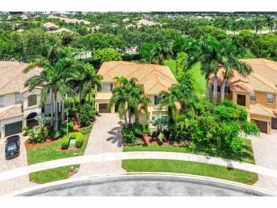 Home For Sale in Wellington, Florida