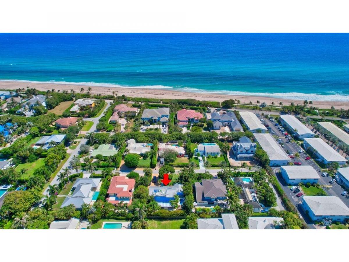 Picture of Home For Sale in Ocean Ridge, Florida, United States