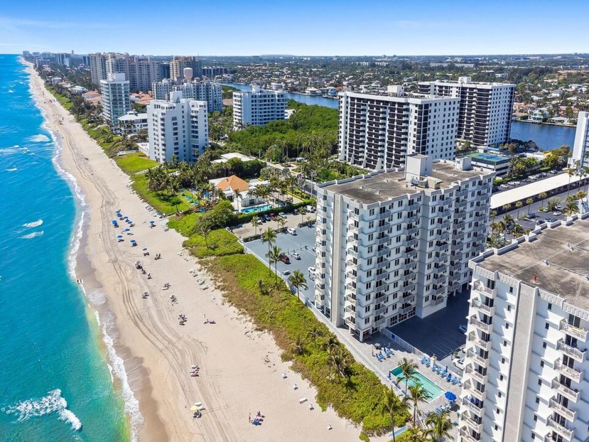 Picture of Home For Sale in Highland Beach, Florida, United States