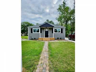 Home For Sale in Pasadena, Texas