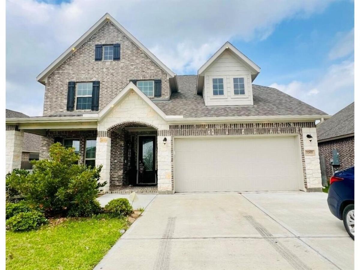 Picture of Home For Sale in Pasadena, Texas, United States