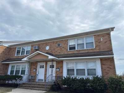 Home For Sale in Ventnor Heights, New Jersey
