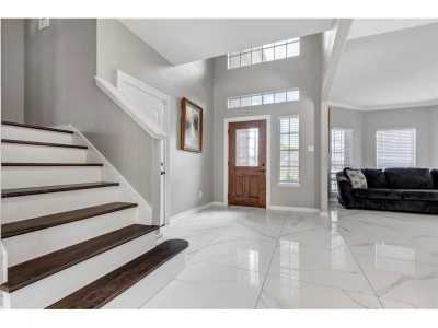 Home For Sale in Highlands, Texas