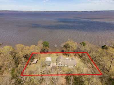 Home For Sale in Shelbyville, Texas