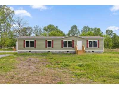 Home For Sale in Jasper, Tennessee