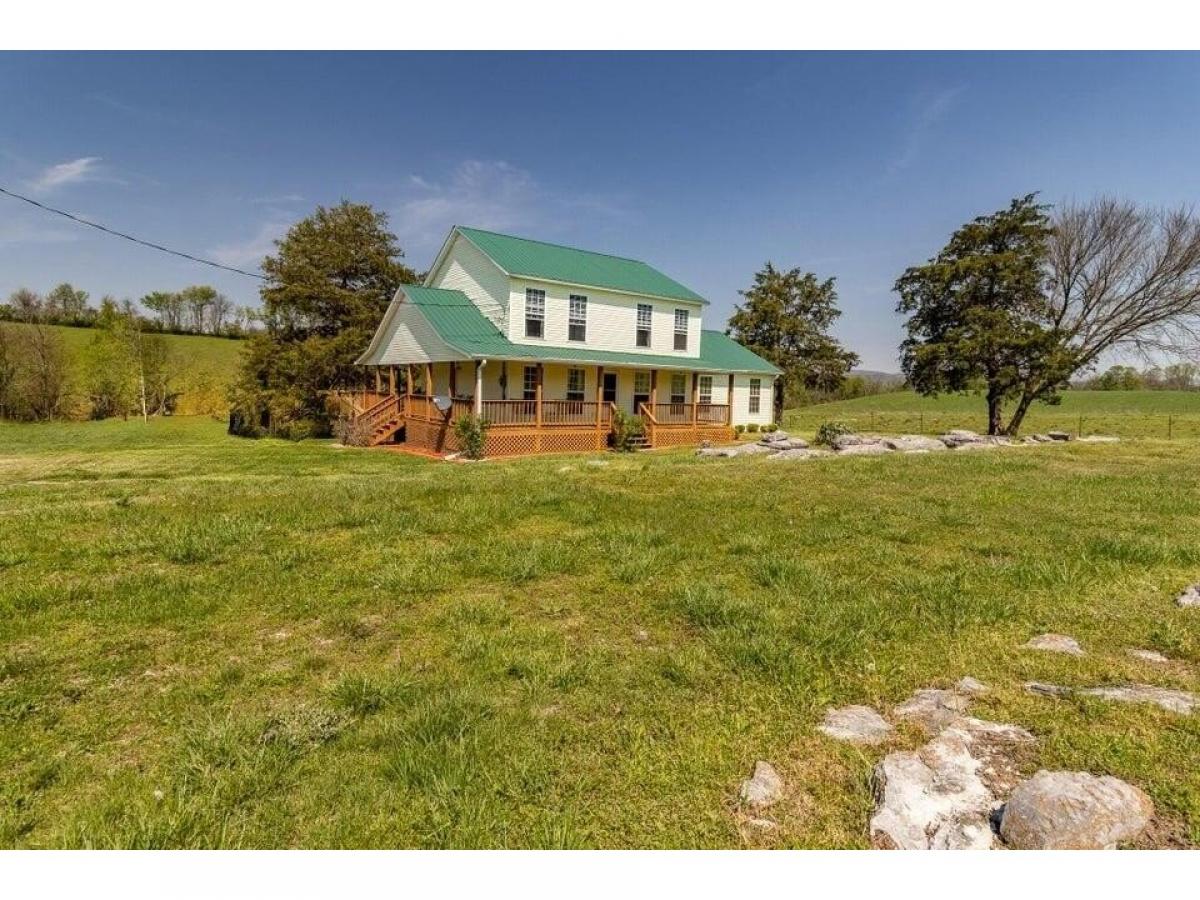 Picture of Home For Rent in Pikeville, Tennessee, United States