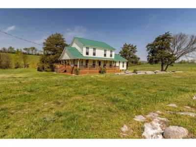 Home For Rent in Pikeville, Tennessee