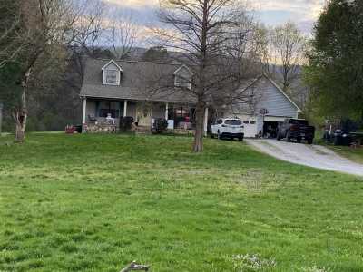 Home For Sale in Spring City, Tennessee